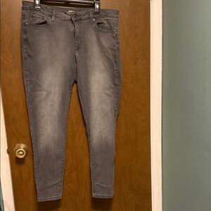Sonoma Charcoal Skinny Jeans size 16R